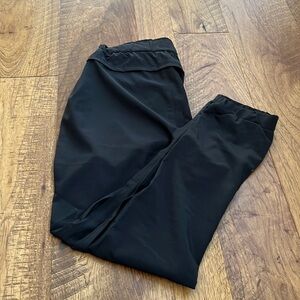 4-U Woman’s Black Athletic Pants Size XS